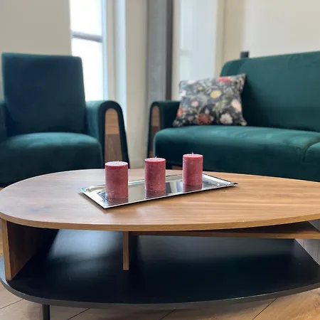 Premium With Garage & Smart Lock Center דירה