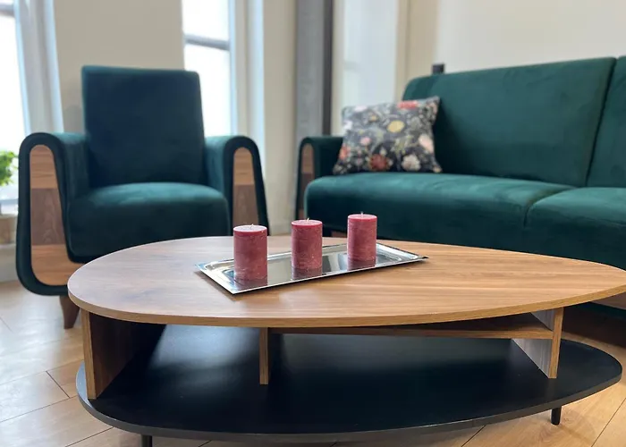 Premium With Garage & Smart Lock Center דירה