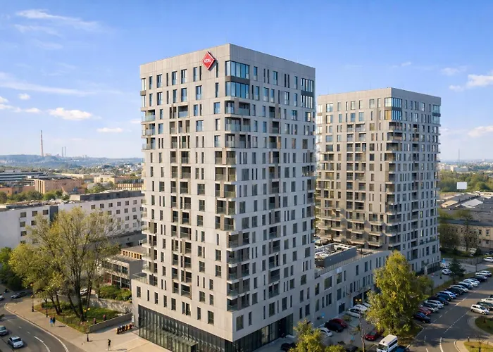 Premium With Garage & Smart Lock Center